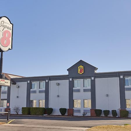 Motel Super 8 By Wyndham Wichita Airport West Kellogg Exteriér fotografie